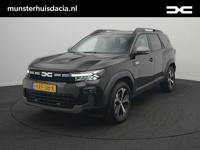 Zwart (metallic) Nieuw 2025 Dacia Bigster Journey SUV | € 36.500 - Afbeelding 1/4