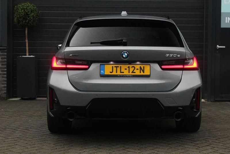 Occasion BMW 330e M Sport 292 PK (214 kW) 2023 Grijs Stationwagen