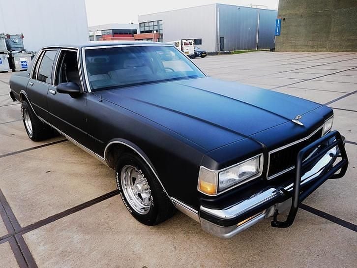 Gebruikt 1978 Chevrolet Caprice Sedan | € 9.950 - Afbeelding 1/4
