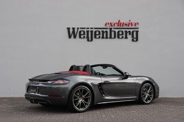 Grijs Gebruikt 2017 Porsche 718 Boxster Cabriolet | € 57.900 - Afbeelding 1/4
