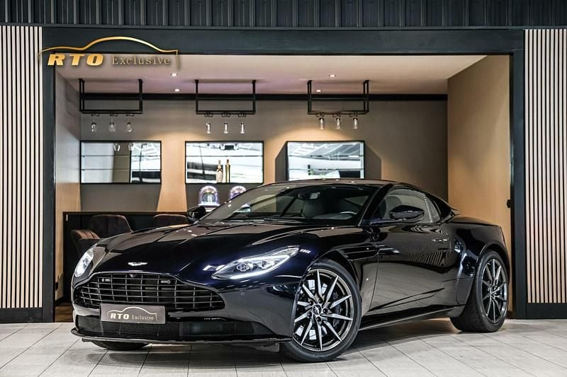 Zwart metallic Gebruikt 2017 Aston Martin DB11 Coupé | € 134.000 - Afbeelding 1/4