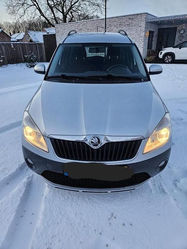 Occasion 2014 Skoda Roomster MPV | € 6.500 (Eerlijke prijs) - Afbeelding 1/4