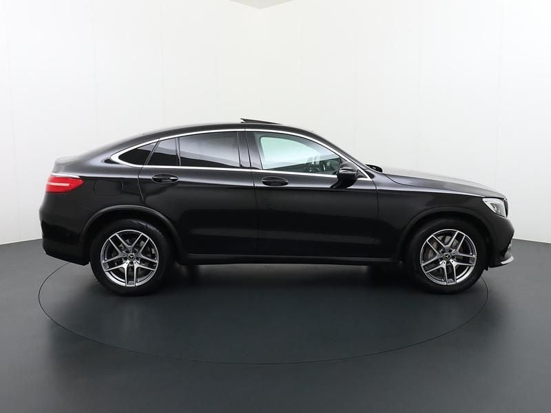Occasion Mercedes GLC250 AMG line 211 PK (155 kW) 2019 Zwart Coupé