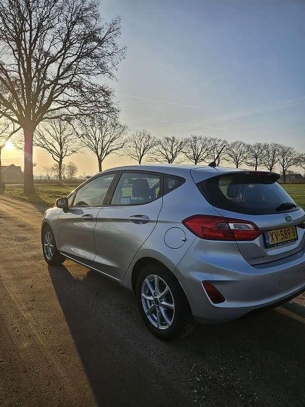 Occasion Ford Fiesta Trend 84 PK (61 kW) 2019 Zilver Hatchback