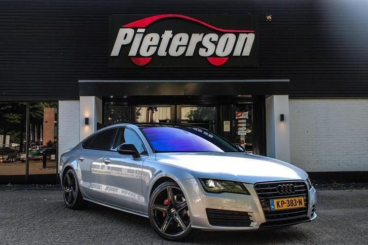 Grijs Occasion 2011 Audi A7 Sportback Premium Hatchback | € 14.950 (Eerlijke prijs) - Afbeelding 1/4