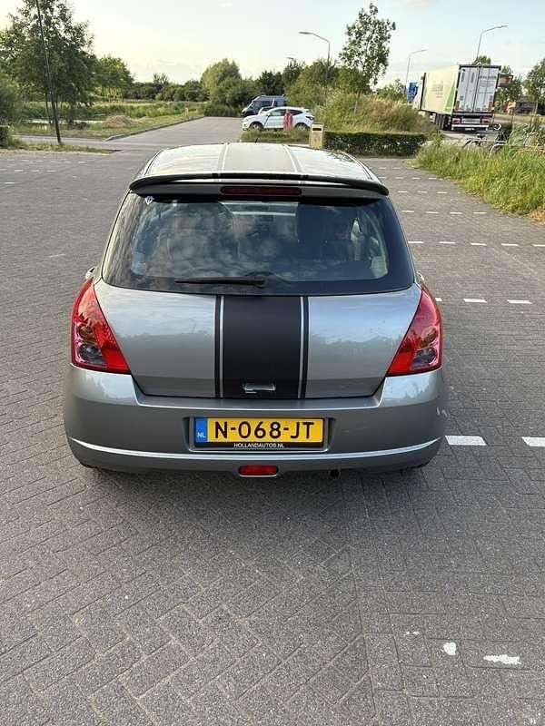 Occasion 2007 Suzuki Swift Club Hatchback | € 2.300 (Goede deal) - Afbeelding 1/4