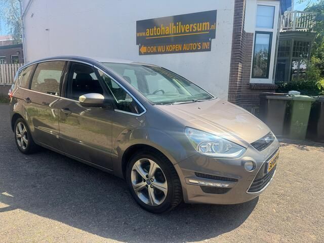 Bruin Gebruikt 2011 Ford S-MAX Titanium MPV | € 1.999 (Goede deal) - Afbeelding 1/4
