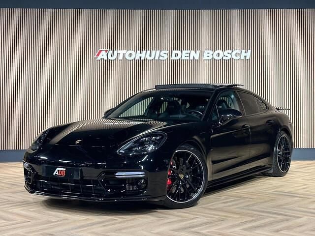Zwart Gebruikt 2019 Porsche Panamera Turbo Sport Sedan | € 82.690 - Afbeelding 1/4