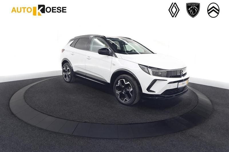 Suv Gebruikt 2024 Opel Grandland X Ultimate SUV | € 29.900 (Super prijs) - Afbeelding 1/4