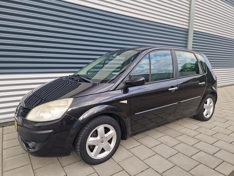 Zwart Gebruikt 2007 Renault Scénic II Business MPV | € 1.999 (Eerlijke prijs) - Afbeelding 1/4