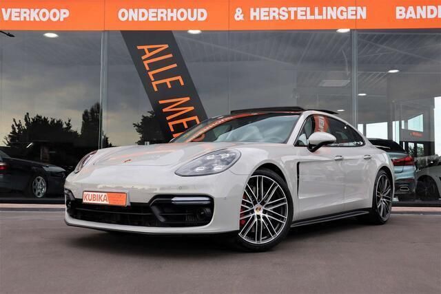 Grijs Gebruikt 2019 Porsche Panamera Turbo Sedan | € 107.999 - Afbeelding 1/4