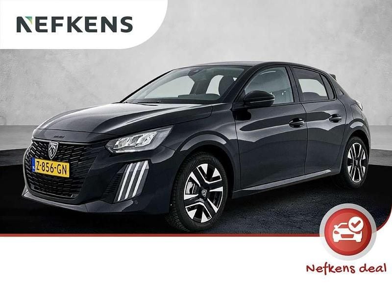 Zwart Gebruikt 2024 Peugeot 208 Allure Hatchback | € 24.925 (Eerlijke prijs) - Afbeelding 1/3