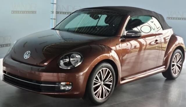 Bruin Gebruikt 2016 VW Beetle Edition Cabriolet | € 18.900 (Iets duurder) - Afbeelding 1/4