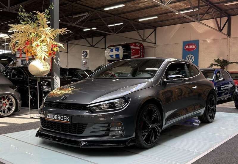 Zwart Gebruikt 2015 VW Scirocco Coupé | € 13.999 (Eerlijke prijs) - Afbeelding 1/4