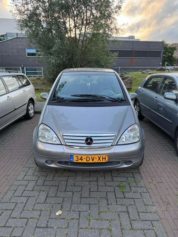 Gebruikt 2000 Mercedes A140 Classic Sedan | € 2.200 (Eerlijke prijs) - Afbeelding 1/4
