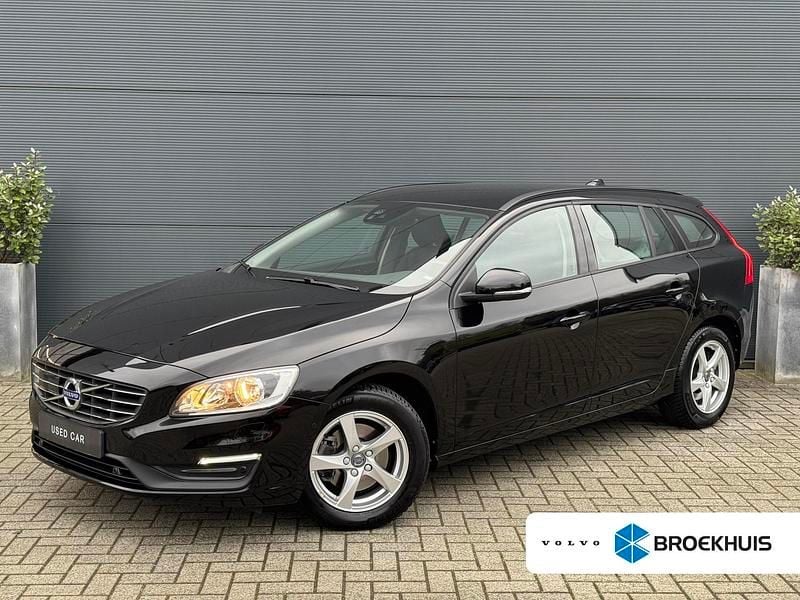 Zwart Gebruikt 2020 Volvo V60 Stationwagen | € 20.895 (Super prijs) - Afbeelding 1/4