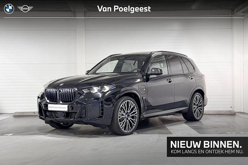Zwart Gebruikt 2024 BMW X5 Comfort Edition SUV | € 106.900 (Iets duurder) - Afbeelding 1/4