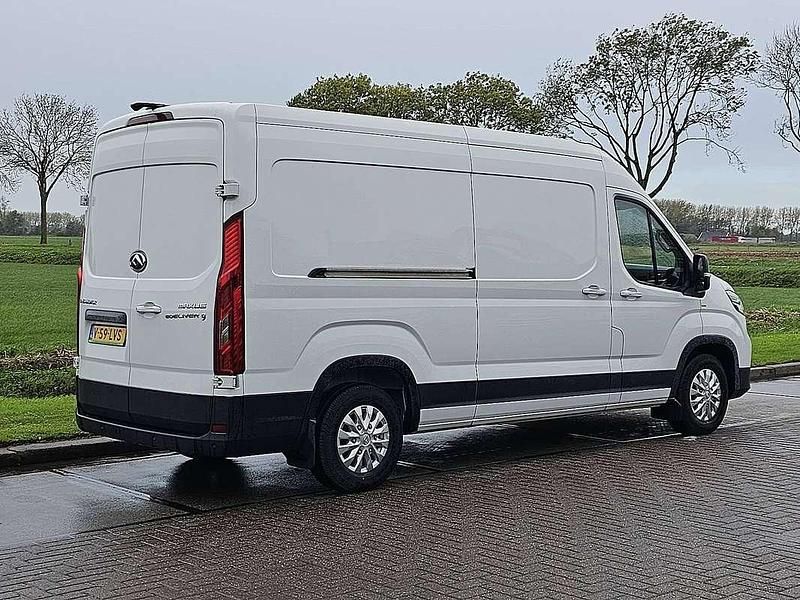 Nieuw Maxus eDeliver 9 150 kW (204 PK) 2025 N.v.t. Van