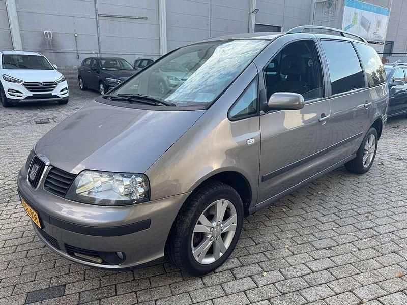Grijs Gebruikt 2007 Seat Alhambra Stylance MPV | € 1.450 (Super prijs) - Afbeelding 1/4
