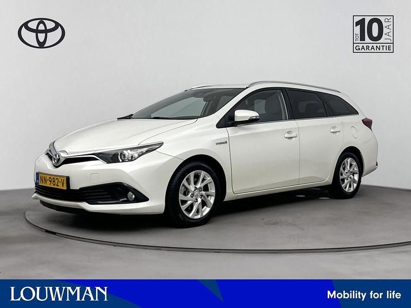 Wit Gebruikt 2017 Toyota Auris Hybrid Stationwagen | € 14.750 (Eerlijke prijs) - Afbeelding 1/3