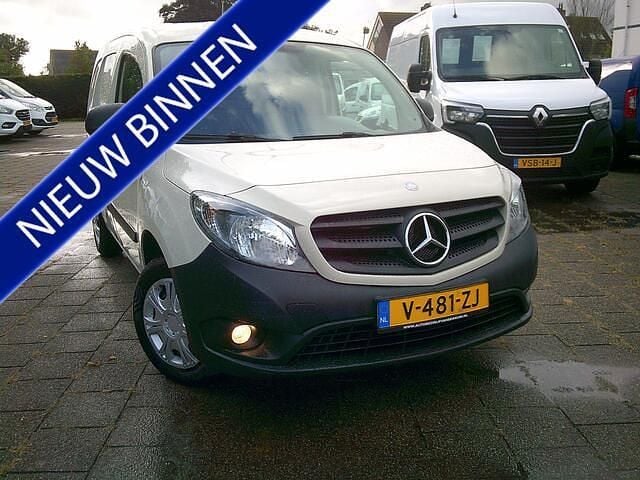 Beige Gebruikt 2019 Mercedes Citan 112 Van | € 12.950 (Super prijs) - Afbeelding 1/4