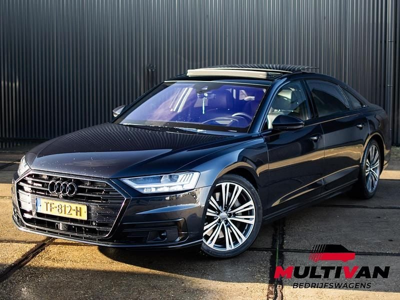 Blauw Gebruikt 2018 Audi A8L Proline Sedan | € 44.850 - Afbeelding 1/4