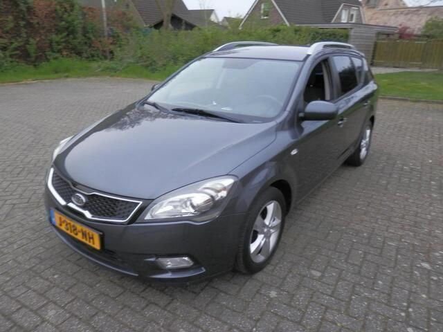 Grijs Gebruikt 2012 Kia Ceed Stationwagen | € 3.799 (Super prijs) - Afbeelding 1/4