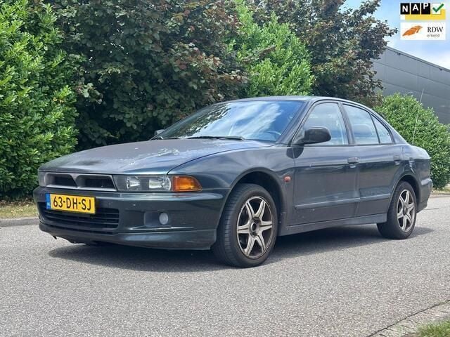 Groen Gebruikt 1999 Mitsubishi Galant Sedan | € 1.250 - Afbeelding 1/4