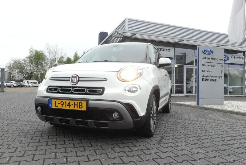 Wit Gebruikt 2018 Fiat 500L Lounge MPV | € 11.895 (Eerlijke prijs) - Afbeelding 1/4