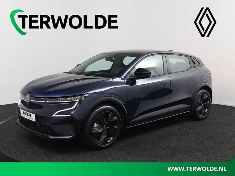 Blauw Nieuw 2025 Renault Mégane Evolution SUV | € 37.890 (Eerlijke prijs) - Afbeelding 1/4