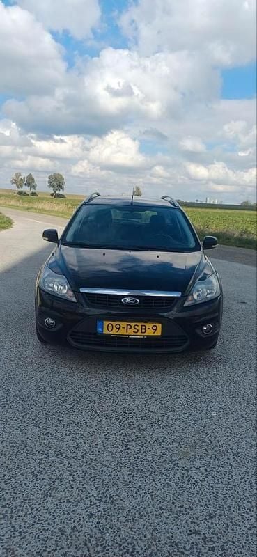 Gebruikt 2011 Ford Focus | € 3.750 - Afbeelding 1/4