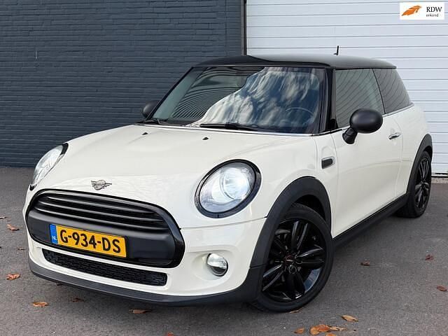Wit Gebruikt 2016 Mini John Cooper Works Business Hatchback | € 7.850 (Super prijs) - Afbeelding 1/4