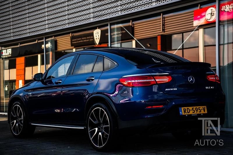 Occasion Mercedes GLC43 AMG AMG 368 PK (270 kW) 2017 Blauw Coupé