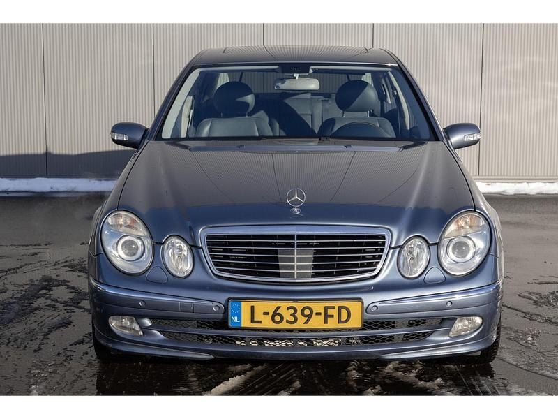 Occasion Mercedes E320 Avantgarde 225 PK (165 kW) 2004 Blauw Sedan