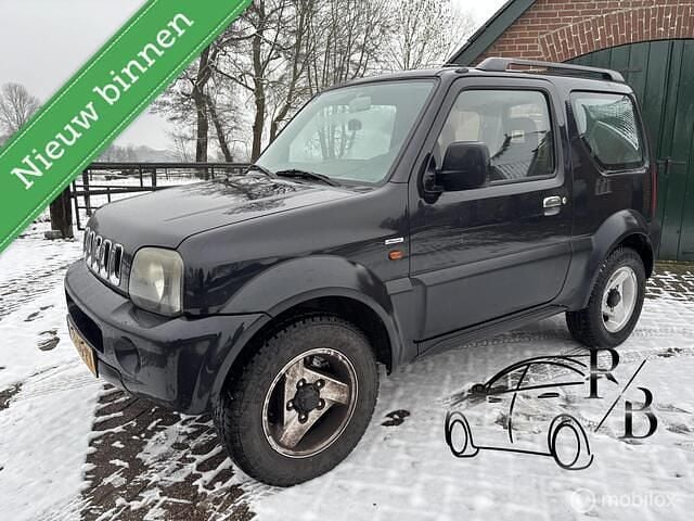 Zwart (metallic) Occasion 2002 Suzuki Jimny SUV | € 3.999 (Super prijs) - Afbeelding 1/4