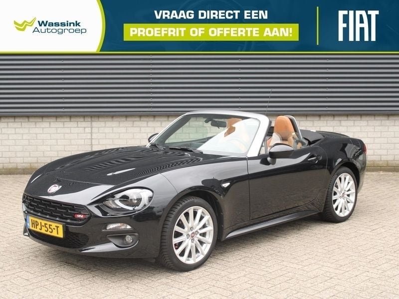 Zwart Gebruikt 2019 Fiat 124 Spider Lusso Cabriolet | € 26.435 (Iets duurder) - Afbeelding 1/4