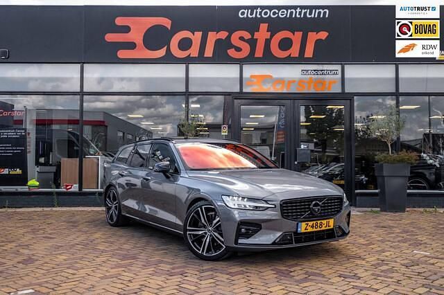 Grijs Gebruikt 2020 Volvo V60 R-Design Stationwagen | € 37.950 - Afbeelding 1/4