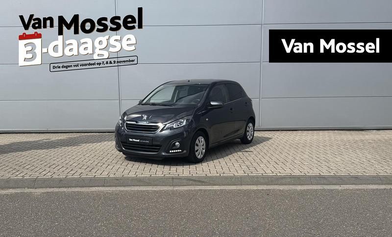 Grijs Gebruikt 2020 Peugeot 108 Active Hatchback | € 9.740 (Eerlijke prijs) - Afbeelding 1/4