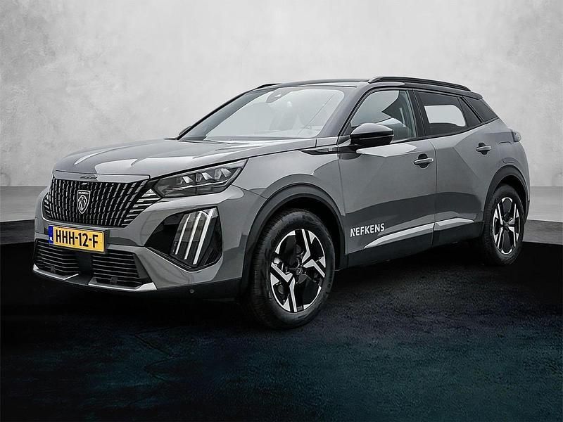 Grijs Gebruikt 2025 Peugeot e-2008 Avantage SUV | € 37.920 - Afbeelding 1/2