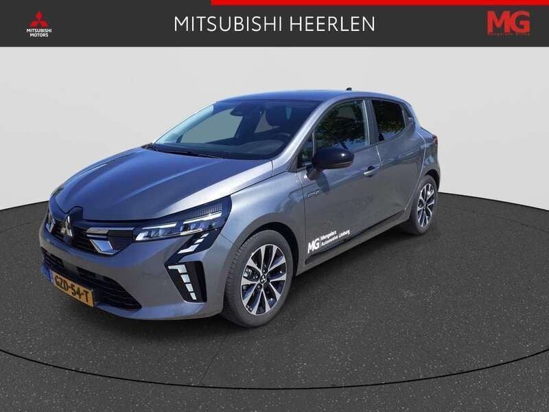 Grijs Gebruikt 2025 Mitsubishi Colt Intense Hatchback | € 25.450 (Eerlijke prijs) - Afbeelding 1/4