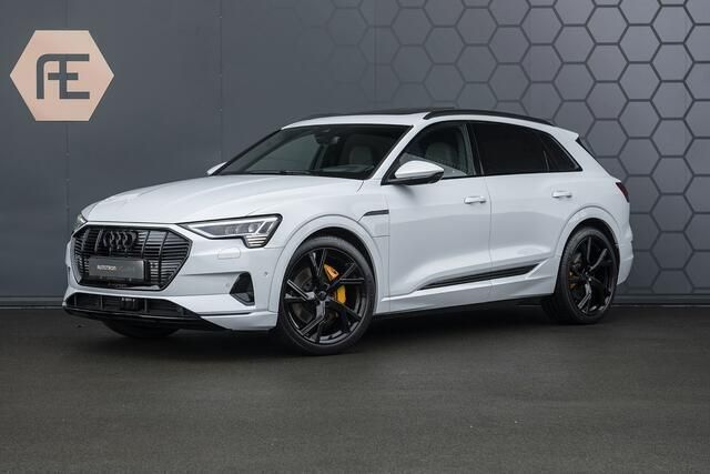 Wit, metallic lak Gebruikt 2018 Audi e-tron Advanced SUV | € 53.554 - Afbeelding 1/4