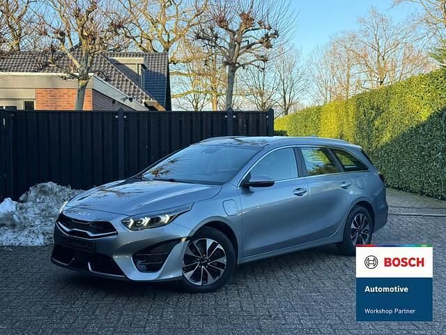 Zilver Occasion 2021 Kia Ceed Sportswagon Stationwagen | € 18.990 (Eerlijke prijs) - Afbeelding 1/4