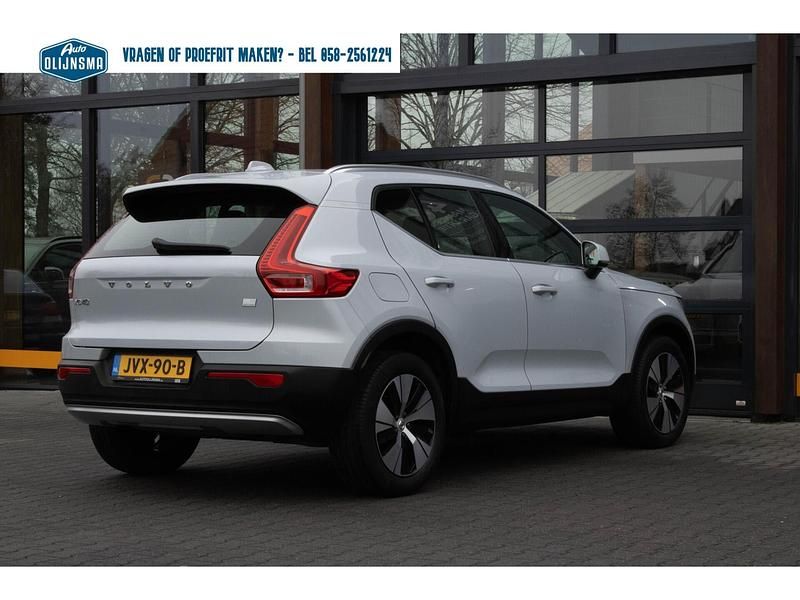 Occasion Volvo XC40 Inscription 180 PK (132 kW) 2021 Grijs SUV