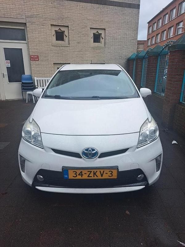 Gebruikt 2013 Toyota Prius | € 7.950 (Goede deal) - Afbeelding 1/4