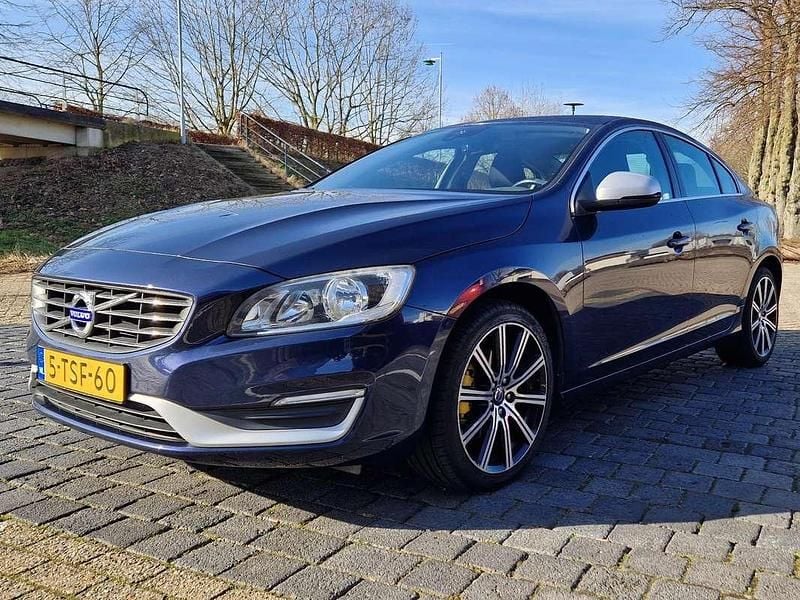 Occasion Volvo S60 Momentum 150 PK (110 kW) 2014 Blauw Sedan