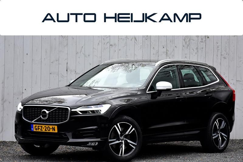 Zwart (metallic) Gebruikt 2018 Volvo XC60 R-Design SUV | € 28.950 (Eerlijke prijs) - Afbeelding 1/4