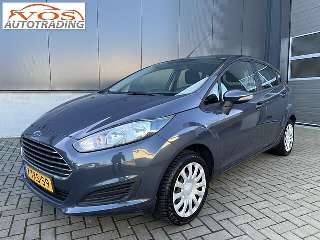 Occasion Ford Fiesta Style 65 PK (47 kW) 2014 Grijs Hatchback
