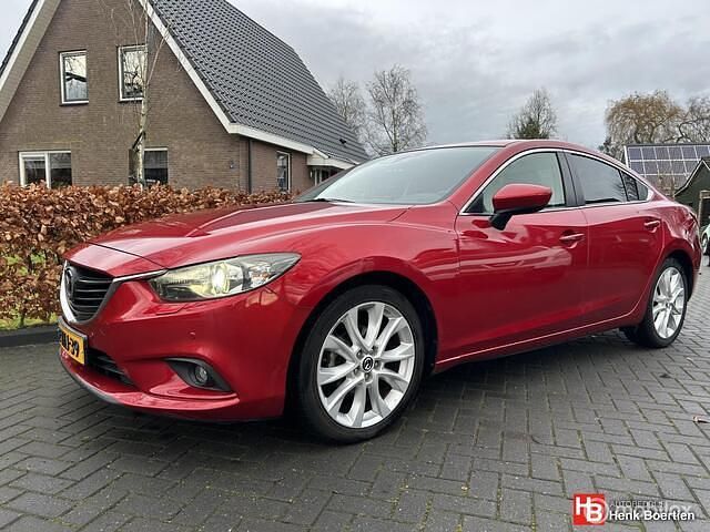 Rood Occasion 2014 Mazda 6 Sedan | € 12.999 (Super prijs) - Afbeelding 1/4