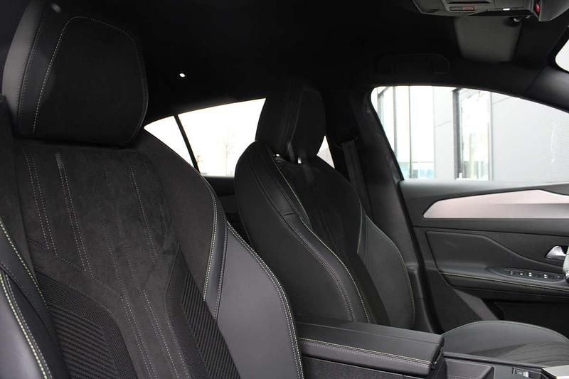 Occasion Peugeot 408 GTi 136 PK (100 kW) 2024 Grijs Hatchback