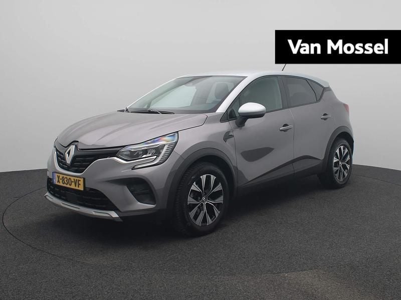 Grijs Gebruikt 2023 Renault Captur Evolution SUV | € 19.440 (Goede deal) - Afbeelding 1/4